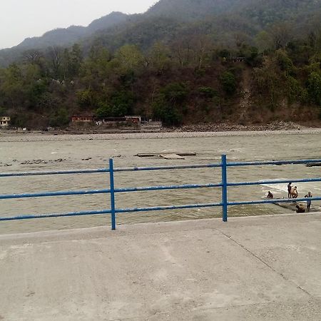 Prasanna Inn Rishīkesh 外观 照片