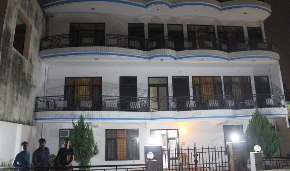 Prasanna Inn Rishīkesh 外观 照片